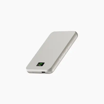 Xoopar Smile Magnetic Wireless Powerbank 5000mAH - branded promotional product