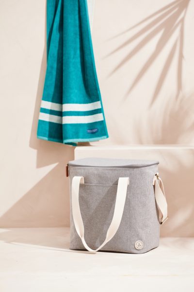Branded VINGA Sortino Cooler Grande for Stylish Outdoor Events