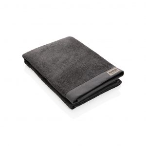 Branded Ukiyo Sakura Bath Towel – Eco-Friendly Luxury Branded Ukiyo Sakura Bath Towel – Eco-Friendly Luxury