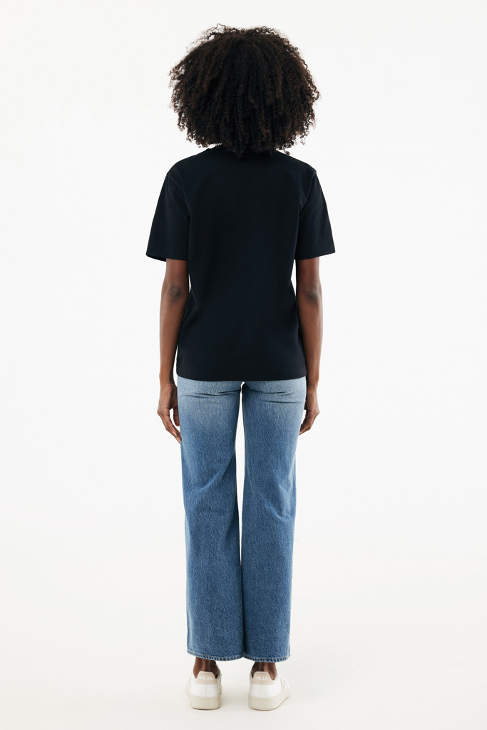 IQONIQ Nikko heavyweight recycled cotton t-shirt IQONIQ Nikko heavyweight recycled cotton t-shirt