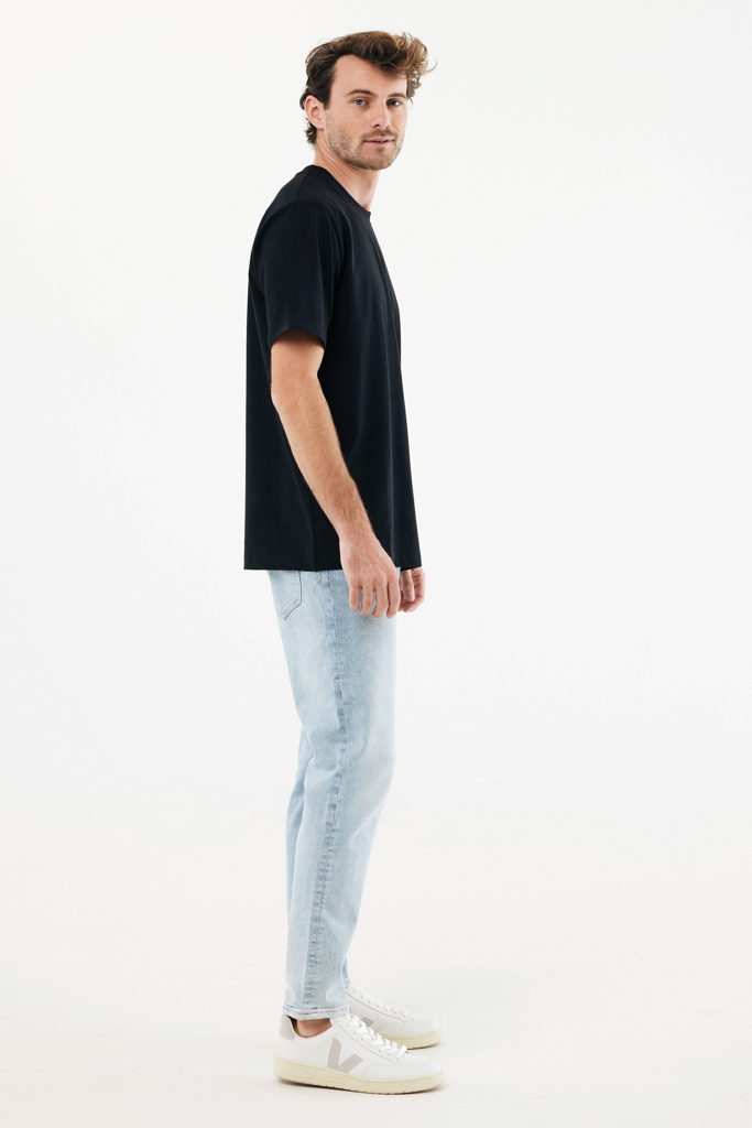 IQONIQ Nikko heavyweight recycled cotton t-shirt IQONIQ Nikko heavyweight recycled cotton t-shirt